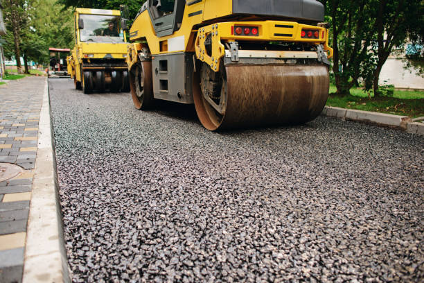 Best Driveway Paving Contractor  in Bellefontaine, OH